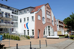 Das Ostseebad   Graal-Müritz   ist eine Gemeinde   im Landkreis Rostock in Mecklenburg-Vorpommern; Jugendstilarchitektur in Graal - Seniorenheim.