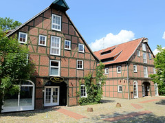 Rotenburg (Wümme) ist eine Stadt und Kreisstadt des gleichnamigen Landkreises  in Niedersachsen;  historische Speichergebäude / Stadtspeicher.