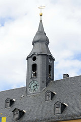 Annaberg-Buchholz ist eine   Kreisstadt im  Erzgebirgskreis in Sachsen; Dachturm - Uhrenturm vom Rathaus, Schieferfassade.