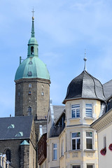 Annaberg-Buchholz ist eine   Kreisstadt im  Erzgebirgskreis in Sachsen; Kirchturm der Sankt Annenkirche - Hallenkirche der Spätgotik, errichtet 1499 - Erkerturm mit Schiefer gedeckt.