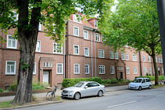 Fotos aus dem Hamburger Stadtteil Bergedorf;  Siedlungsbau in der Holtenklinker Straße - die Wohnanlage steht unter Denkmalschutz.