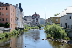 Aue ist seit  2019 ein Ortsteil der Großen Kreisstadt Aue-Bad Schlema im Erzgebirgskreis in Sachsen;  Lauf der Zwickauer Mulde.