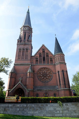 Apolda ist eine Stadt   im  Landkreis Weimarer Land  im Bundesland Thüringen;   Lutherkirche, geweiht 1894 - Architekt   Johannes Otzen.