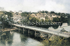 Historische Fotografie der Stadt Guben an der Lausitzer Neiße; alte Brücke.