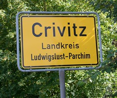 Crivitz ist eine Stadt im Landkreis Ludwigslust-Parchim in Mecklenburg-Vorpommern;  Ortsschild.
