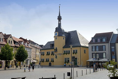 Apolda ist eine Stadt   im  Landkreis Weimarer Land  im Bundesland Thüringen;   Marktplatz, Rathaus -  zweigeschossige Bau im Renaissancestil errichtet 1558/1559.