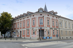 Seelow ist die Kreisstadt des Landkreises Märkisch-Oderland im Bundesland Brandenburg; Restaurant am Puschkinplatz.