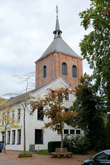 Weener ist eine Kleinstadt in Ostfriesland im Bundesland Niedersachsen;  Glockenturm.