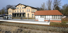 Bahnhofsgebäude, Empfangsgebäude -  Fotos von der Stadt   Grevesmühlen  im Landkreis Nordwestmecklenburg im Bundesland Mecklenburg-Vorpommern.