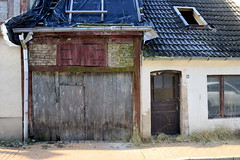 Alte Toreinfahrt, Holztor  -  Fotos von der Stadt   Grevesmühlen  im Landkreis Nordwestmecklenburg im Bundesland Mecklenburg-Vorpommern.