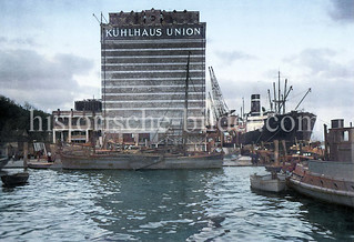 Historische Ansicht vom Kühlhaus Union im Hafen in Neumühlen, Hamburg Ottensen.