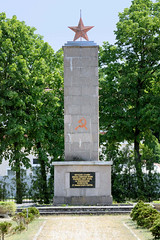 Sowjetischer Ehrenfriedhof  -  Fotos von der Stadt Lychen im Landkreis Uckermark in Brandenburg.