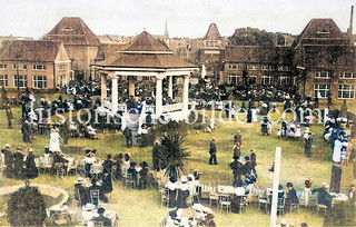 Alte Fotografie vom Luna-Park, Pavillion mit Musikkapelle - Gaststätte;  historische Bilder aus dem Hamburger Stadtteil Altona-Nord, Bezirk Hamburg Altona.