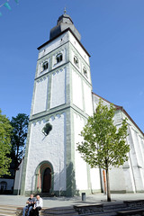 Katholische Pfarrkirche St. Johannes Baptist - Fotos von Attendorn, Hansestadt im Kreis Olpe in Nordrhein-Westfalen.