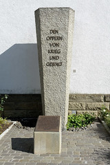 Kriegsdenkmal  - Fotos von Attendorn, Hansestadt im Kreis Olpe in Nordrhein-Westfalen.