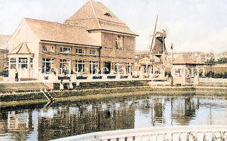 Altes Bild vom Lunapark, Gaststätte am See - Windmühle;  historische Bilder aus dem Hamburger Stadtteil Altona-Nord, Bezirk Hamburg Altona.