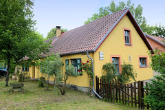 Annenwalder Keramikhof  - Fotos aus Annenwalde,  Gemeindeteil im Ortsteil Densow der Stadt Templin im Landkreis Uckermark in Brandenburg.