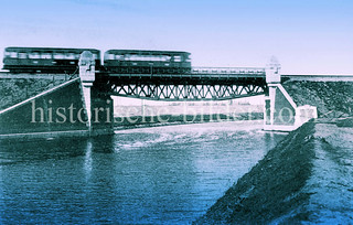 Hochbahnbrücke über den Goldbekkanal  - historische Fotos aus dem Hamburger Stadtteil Winterhude, Bezirk Hamburg-Nord.